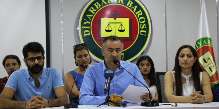 Baro ve ÖHD: Xarpêt Cezaevinde işkence var!