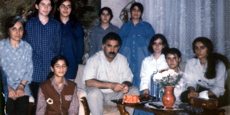 Kadın Kurtulmadan…