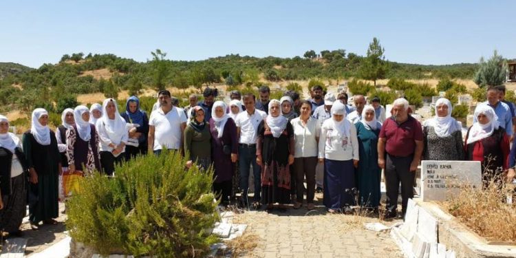 Kürdistan şehitlerinin mezarlarının yıkılması lanetlendi