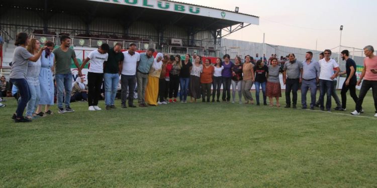 Amed Gençlik Meclisi’nin futbol turnuvası coşkuyla sona erdi