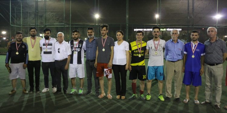 Dîlok’da ‘Bağımlı olma özgür ol’ futbol turnuvasının şampiyonu belli oldu