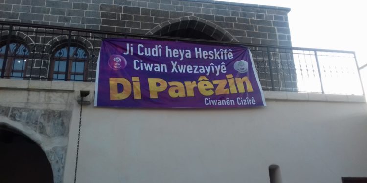 Cizîra Botan gençliğinden tiyatro etkinliği