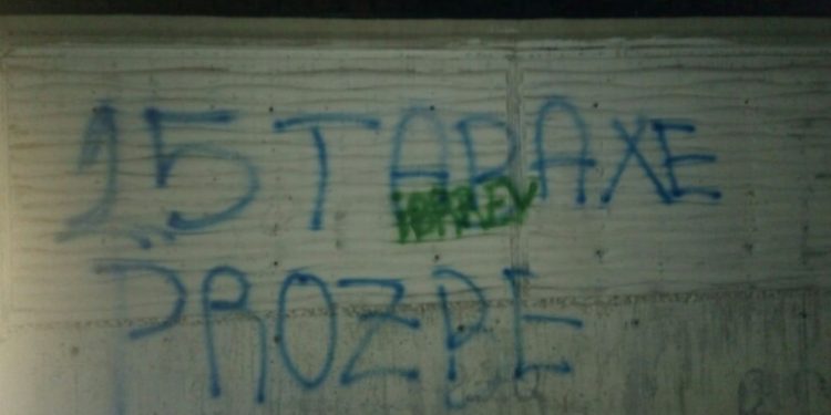 İntikam Biriminden “Eruh’ta atılan kurşun 4 parça Kürdistanda yayılıyor” duvar yazılaması