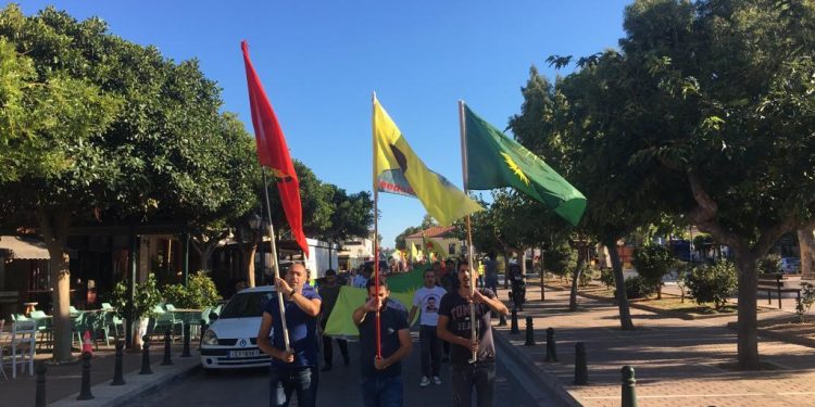 Belediye işgalleri Lavrio’da protesto edildi
