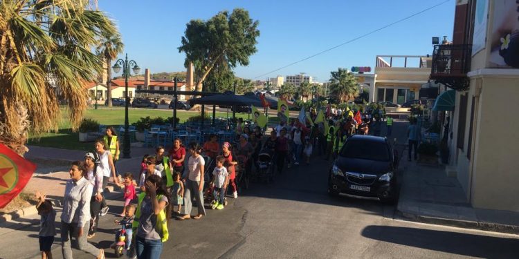 Belediye işgalleri Lavrio’da protesto edildi