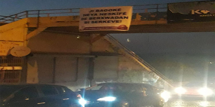 Mêrdîn Gençlik Meclisinden pankart eylemi