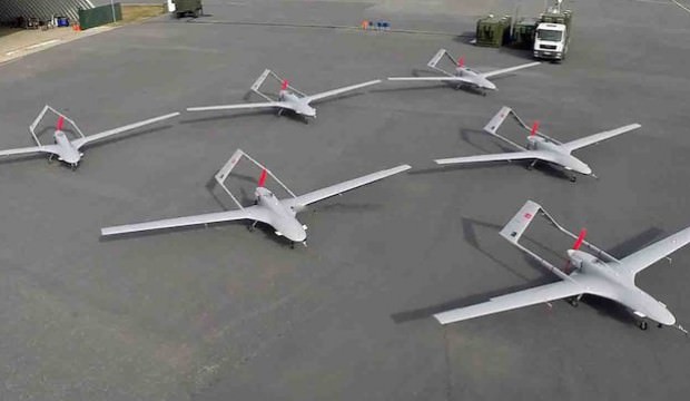 FLAŞ – İşgalci Türk devletine ait İHA ve askeri teçhizat vuruldu