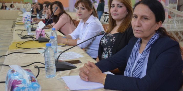 Jineoloji çalıştayı Kobanê’de başladı