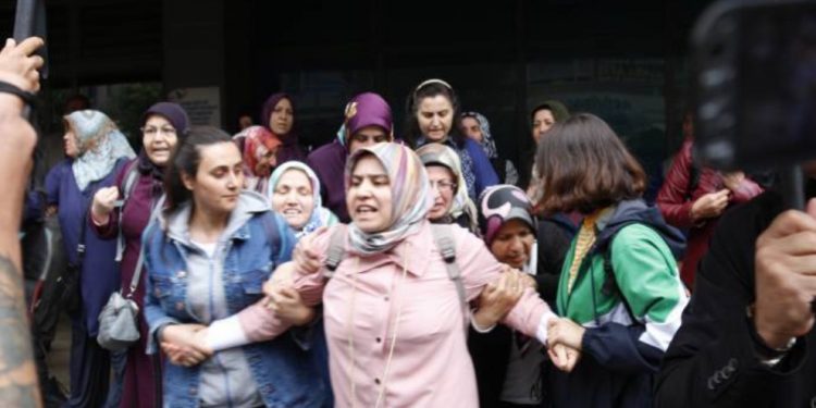 Ankara’da Harbiyeli annelere saldırı: 14 gözaltı