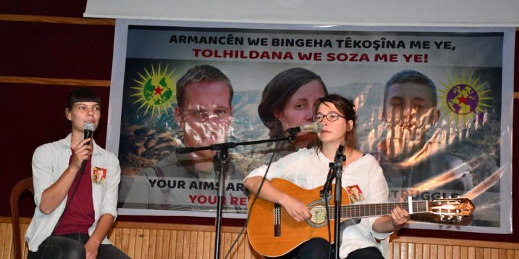 Enternasyonalist Gençler şehitleri andı