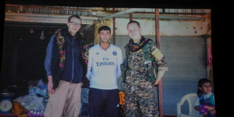 Enternasyonalist Gençler şehitleri andı