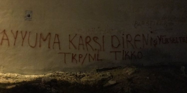 TKP/ML militanlarından gaspçı kayyımlara karşı yazılama çalışması