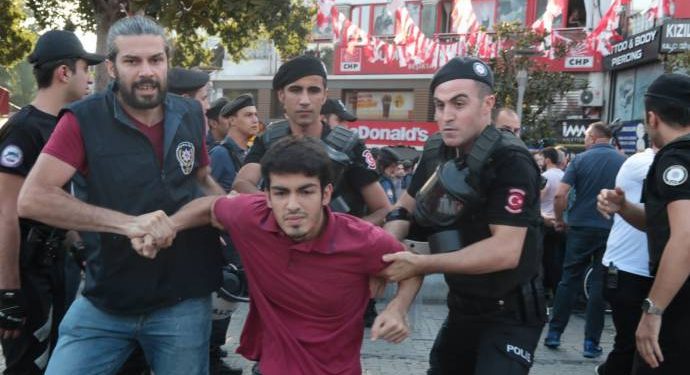 İstanbul’da yurttaşlara saldırı