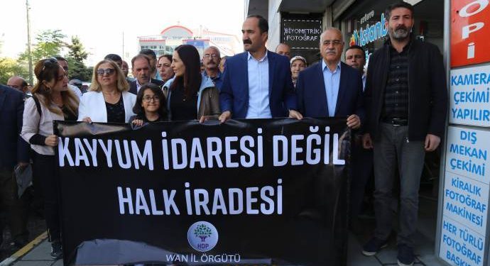 Wan’da direniş 41’inci gününde: ‘Akp’de çöp sepetine gidecek’