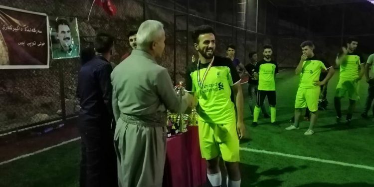 Qendîl’de gençlerin futbol turnuvası sona erdi