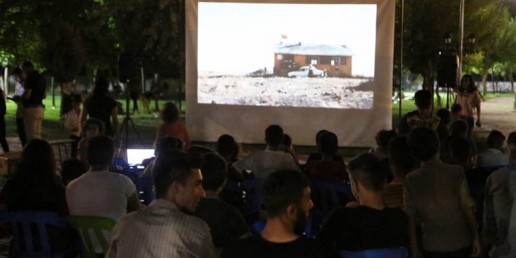 Silopiya’da tiyatro ve sinema günleri başladı