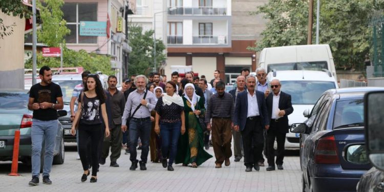 Wan’da direniş 22’nci gününde: Faşizm gidinceye dek mücadele sürecek