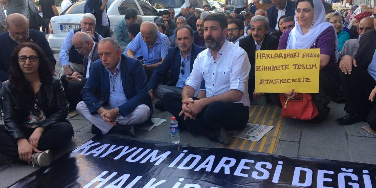 Wan direnişinden Soylu’ya: Çok kalitesiz ve devşirmesin!