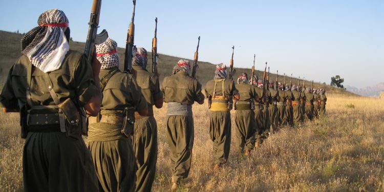 SON DAKİKA – Konvoy vuruldu: 13 işgalci Türk askeri öldürüldü, 1 Kobra imha edildi