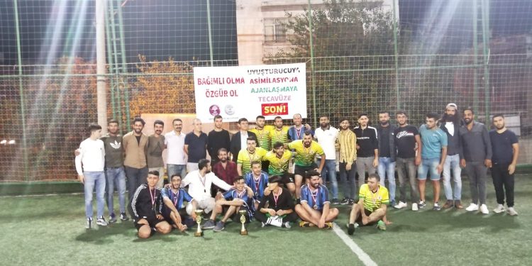 Gençliğin futbol turnuvası sona erdi