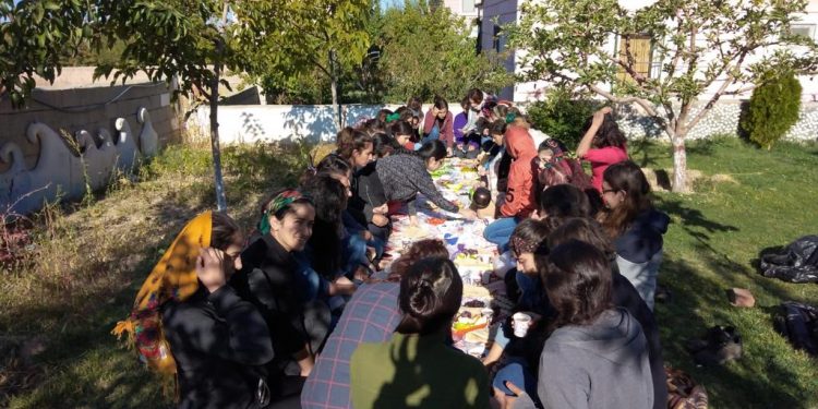 Genç kadınların etkinliği coşkulu bir şekilde sona erdi