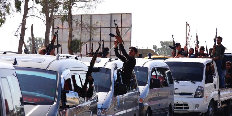 Tebqa’da 100 genç direnişe katıldı