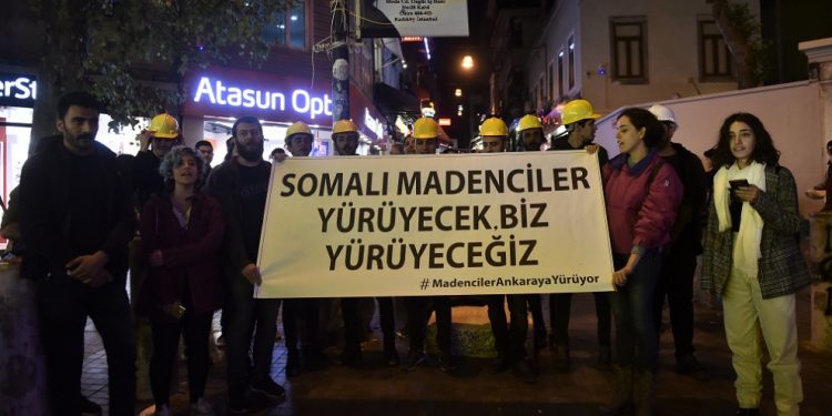Gençlik Komitelerinden madencilerine destek: Yolunuz yolumuz