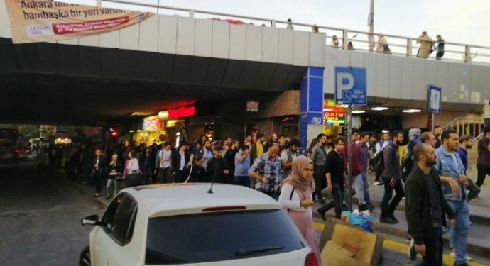 DTCF öğrencileri: “Dil Tarih Faşizme Mezar Olacak”