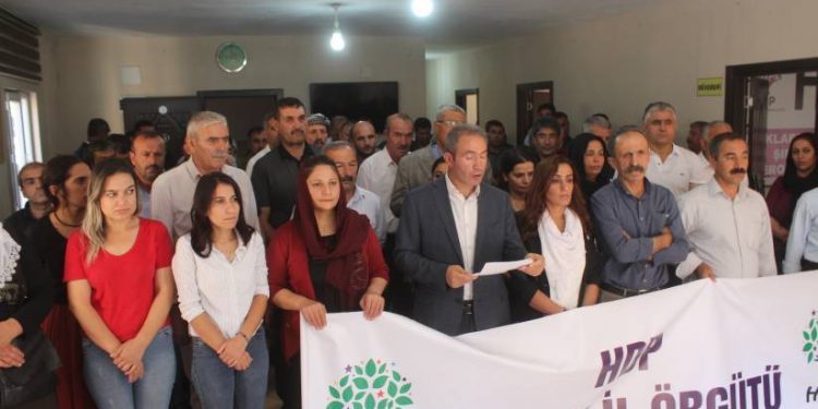 Şırnex’te işgale tepki: Hedeflenen kadın devrimidir