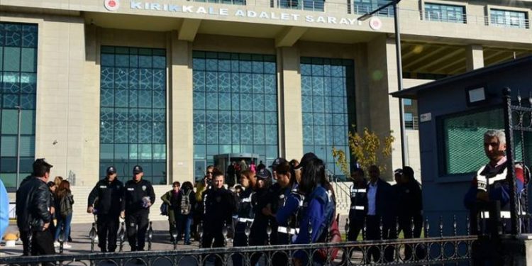 Kadınlar Katledilen Emine Bulut’un davasında: ‘Ölmek istemiyoruz!’ dedi