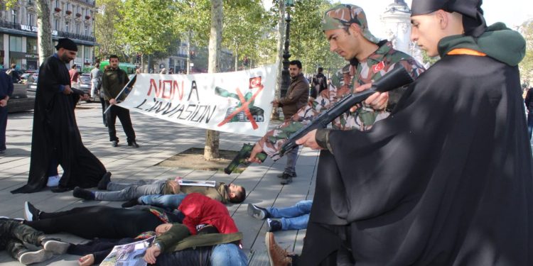 Şehit Mawa Torî Komünü Paris’te işgal saldırılarını protesto etti