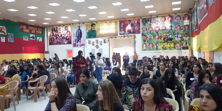 3’üncü Mexmûr Genç Kadın Kongresi başladı