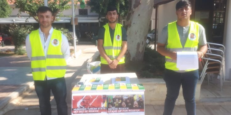 Gençler işgale karşı stand açtı