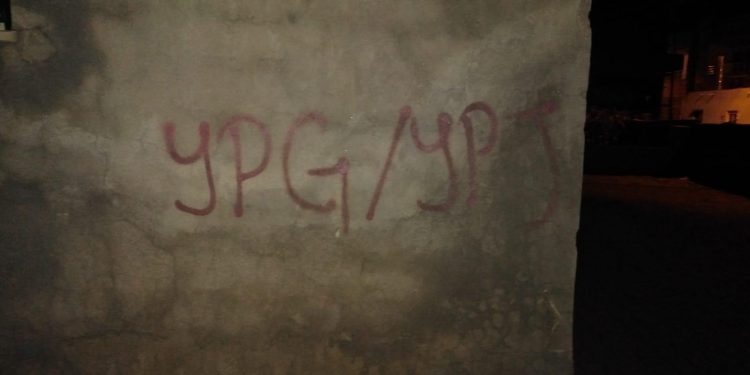 Elîh’de yazılama çalışması ve havai fişekli eylem