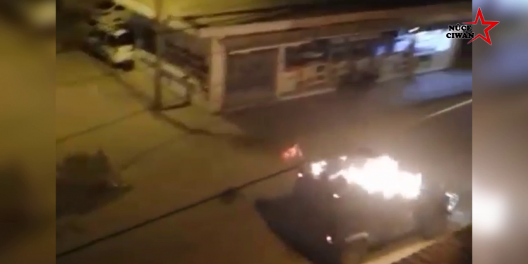 SON DAKİKA – İntikam Birimleri Mersin’de 2 zırhlı aracı molotoflarla darbeledi