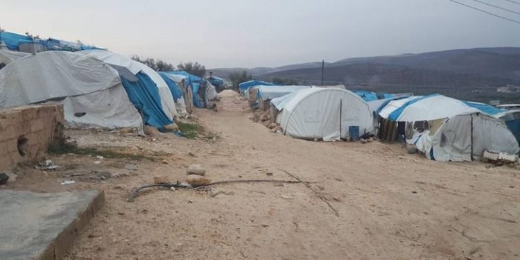 Qah Kampı’na vuruldu: 2 sivil yaşamını yitirdi