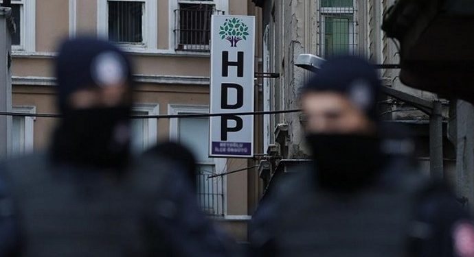 Gözaltındaki HDP’li gençler işkenceye karşı açlık grevine başladı