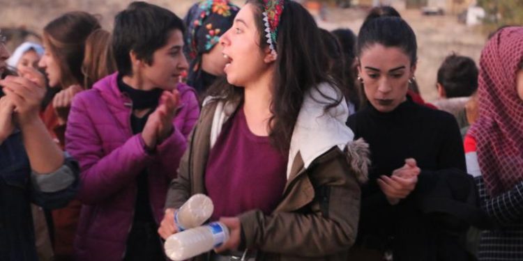 Dersim’de kadın öğrenciler KYK yurdunu protesto etti