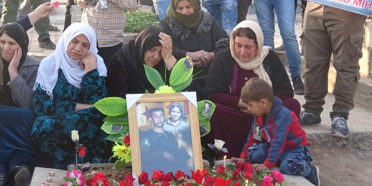 Serêkaniyê şehidi, şehadetinin 40’ıncı gününde mezarı başında anıldı