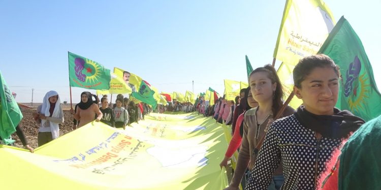 Şehid Serxwebûn’un annesi: Serxwebûn halkın oğlu ve şehididir