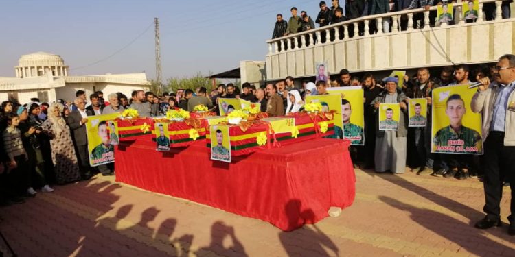 Cenga Rojava Direnişi şehitleri Dêrik’te uğurlandı