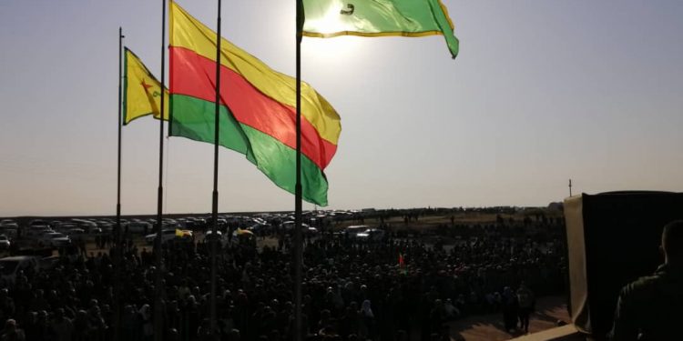 Cenga Rojava Direnişi şehitleri Dêrik’te uğurlandı