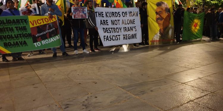 Atina’da Rojava’ya işgal saldırıları protesto edildi