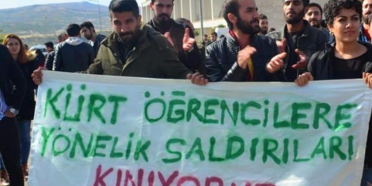 Munzur Öğrenci Dayanışması’ndan ırkçı saldırılara karşı protesto