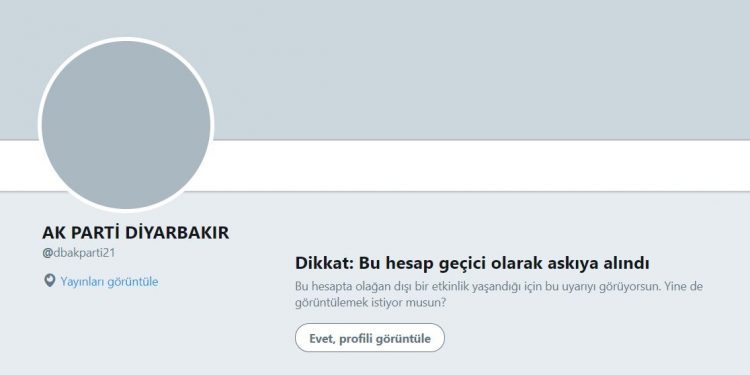 Twitter sahte takipçi nedeniyle AKP’nin hesabını askıya aldı