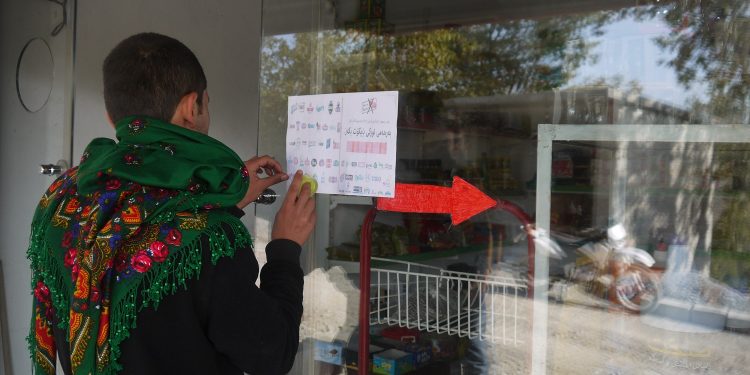 Ciwanên Welatparêz boykota ilişkin bildiri dağıttı