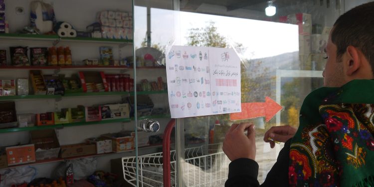 Ciwanên Welatparêz boykota ilişkin bildiri dağıttı