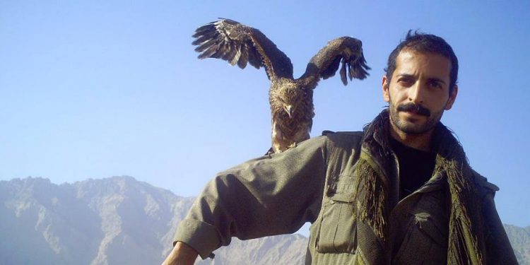 Dağlar her zaman yoldaştır