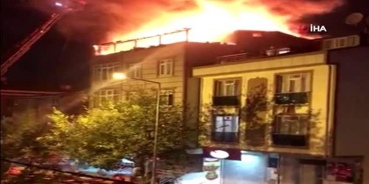 Ateşin Çocukları İnisiyatifi, askeri alanı ateşe verdi