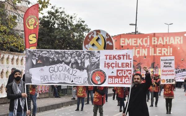 Bakırköy Mitingi: Bijî berxwedana Rojava